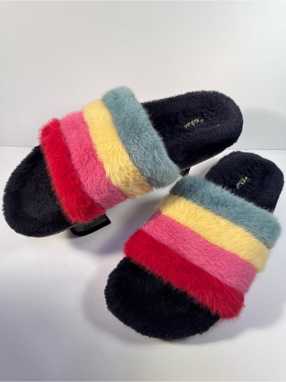Boden Bomas fuzzy slide slippers US8
